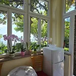 Apartment Adelle - By Guide *