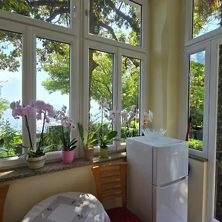 Appartement Adelle - By Guide *