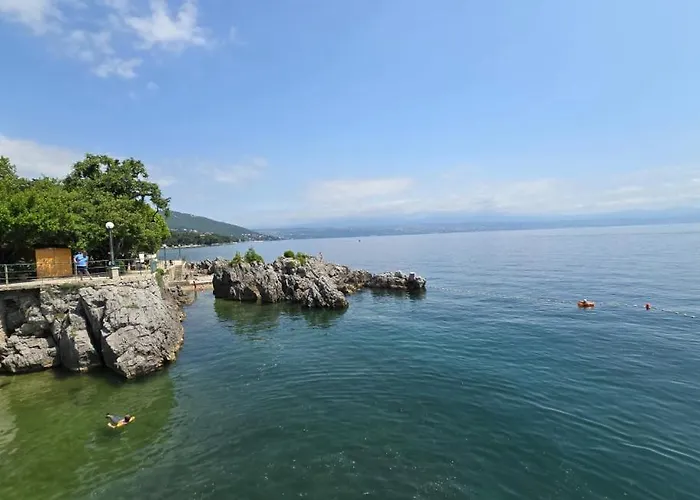 Апартаменты Adelle - By Guide